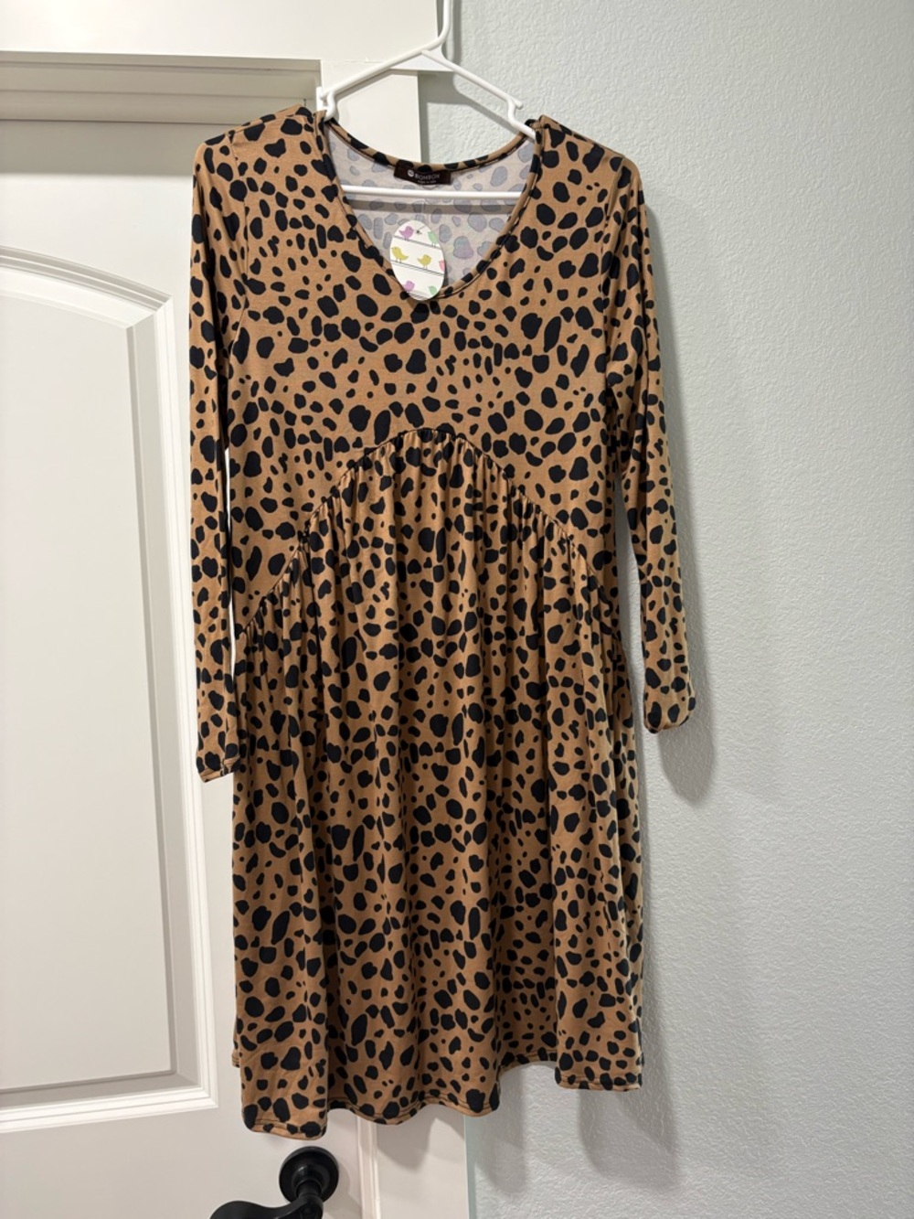Womens Brown and Black Leopard Print Long Sleeve Dress